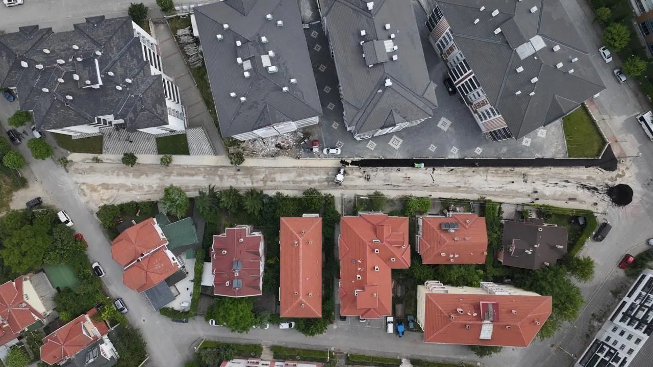 Bolu'da Üstyapı Çalışmaları: Sağlık ve Beşkavaklar Mahalleleri Yenileniyor