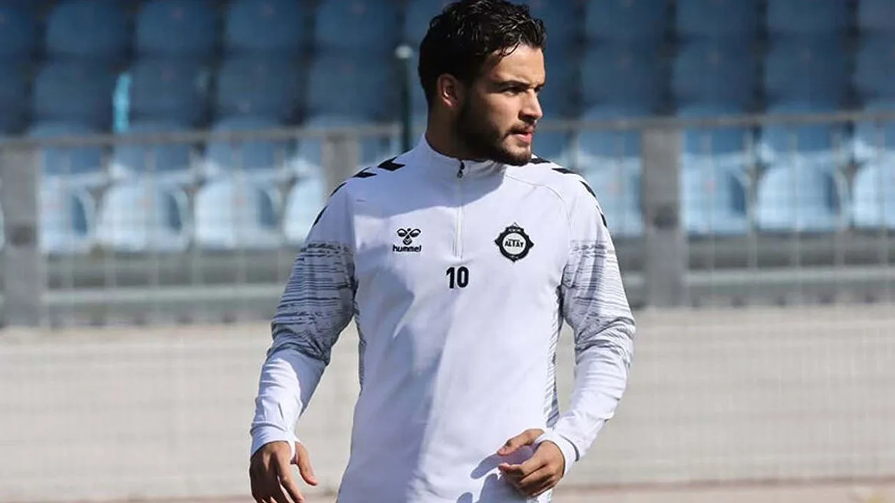 Altay'da Emre Tangeldi İkinci Olarak Sözleşmesini Feshetti