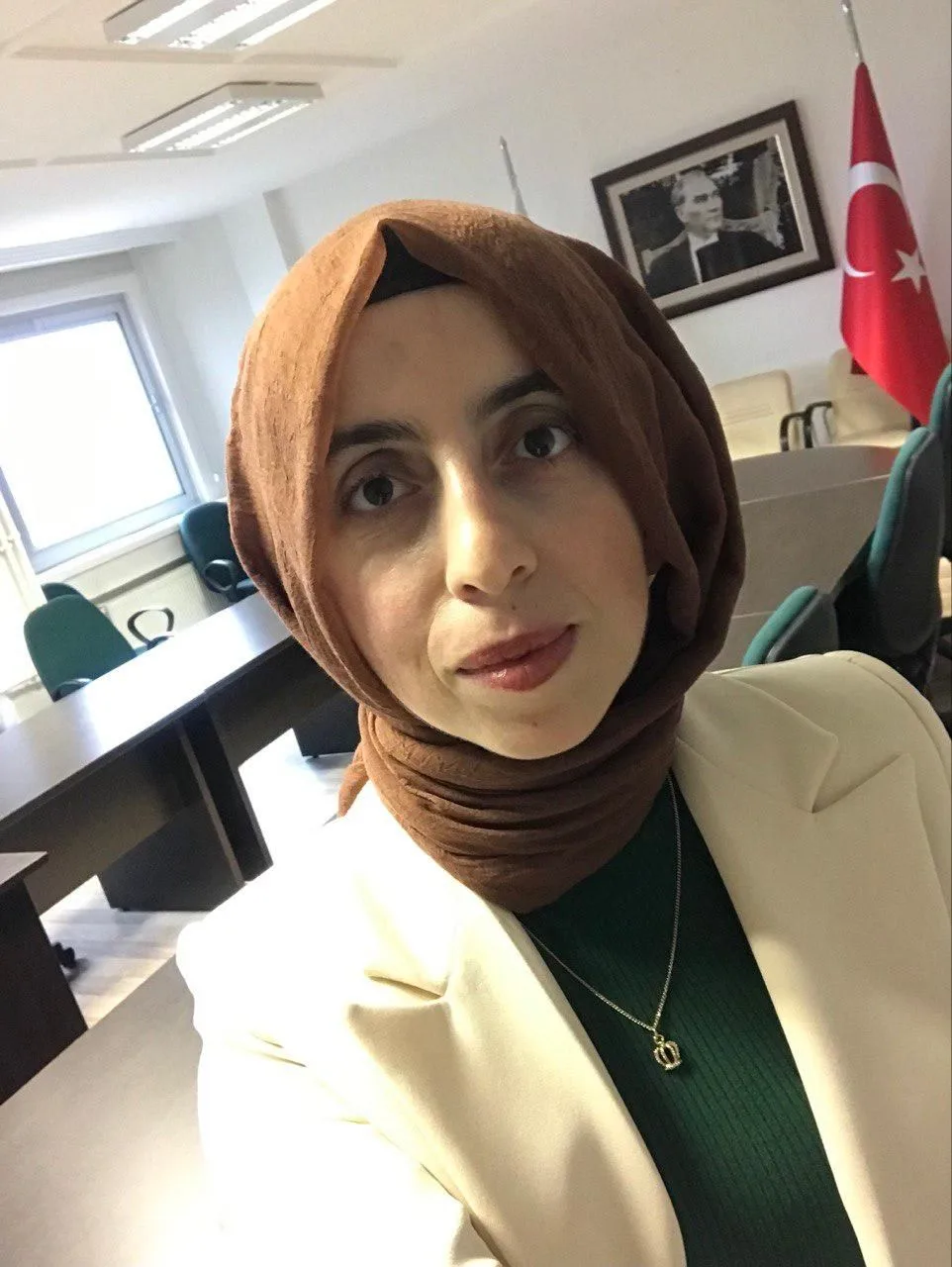 Ferizli'den Dr. Esra Sarı'nın Eseri, Bakanlıkta Yayımlanmaya Değer Buldu